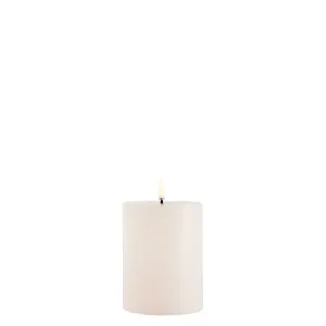 Uyuni stompkaars pillar candle vanilla 7,8 x 10,1 cm